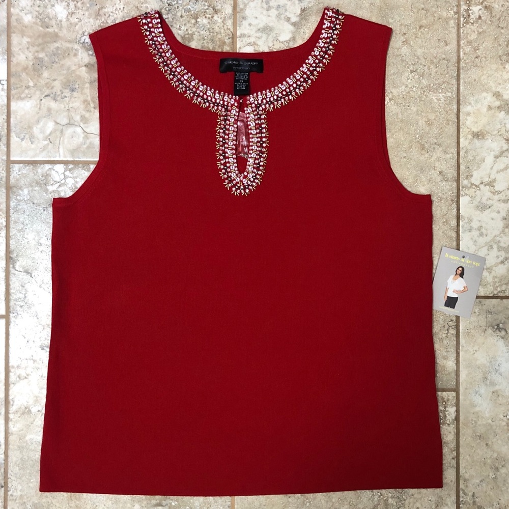 Cable & Gauge Red Front Keyhole Beaded Top